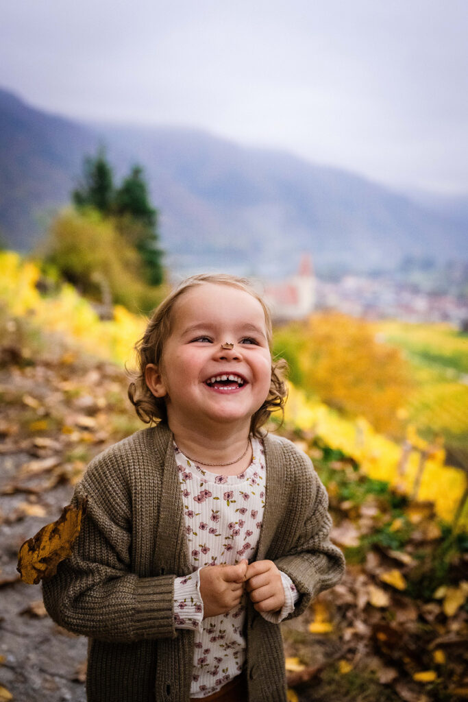 niederösterreich-natur-liebe-outdoorshooting- premium fotografie- familie- herbst- wachau