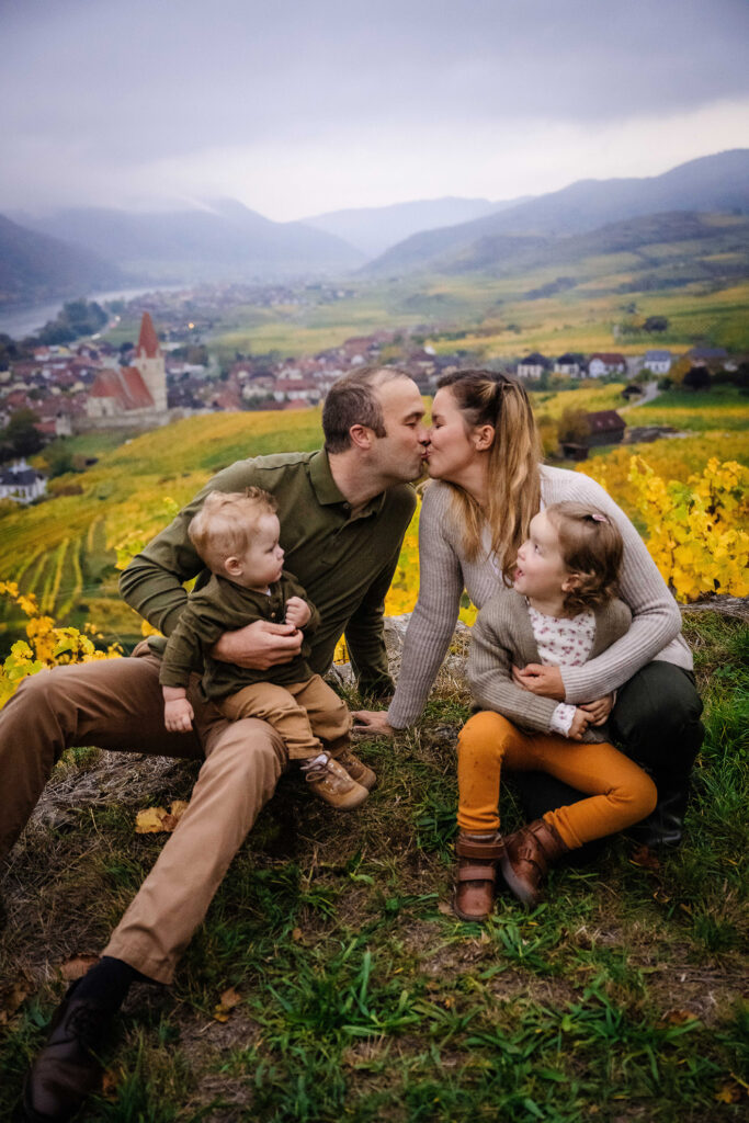 niederösterreich-natur-liebe-outdoorshooting- premium fotografie- familie- herbst- wachau